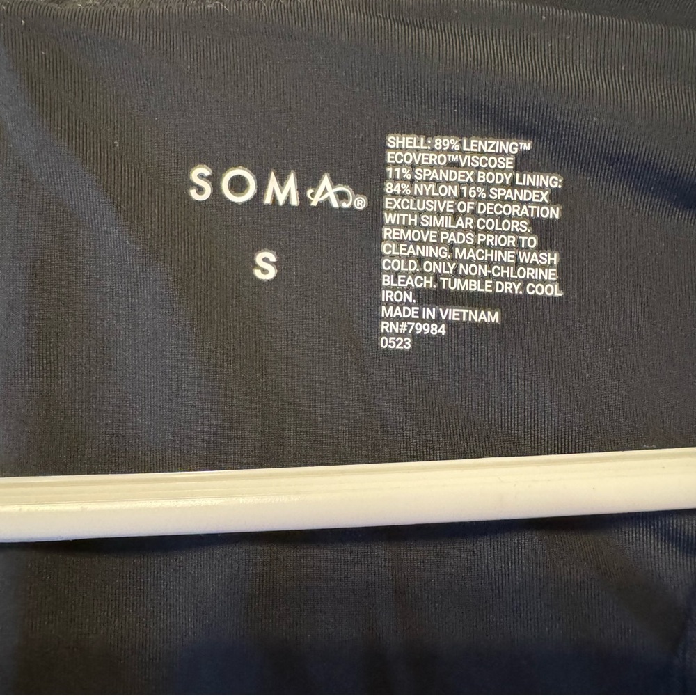 Soma Classic‎ Black V-Neck Bodysuit (A2-12) - Picture 5 of 5